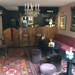 Altstadt Hotel&cafe Hotel